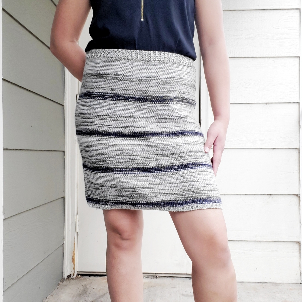 Banana Republic | Oatmeal Striped Knit Skirt
